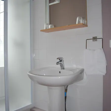 Otel Le Bretagne - Spa & Sauna Douarnenez